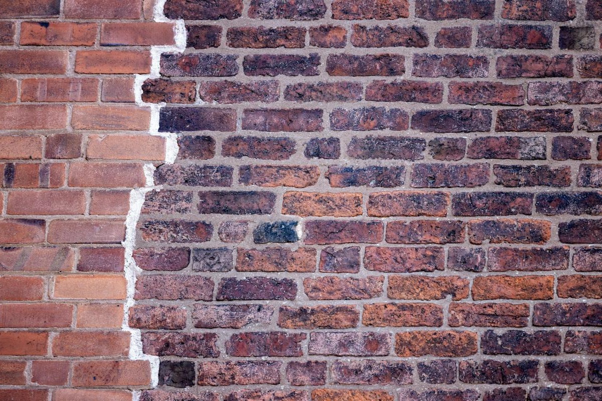 Masonry Stitching in Cardiff CF10 1